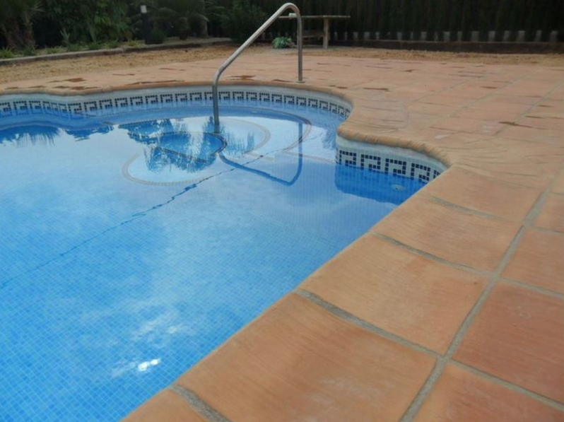 terracotta for swimming pool