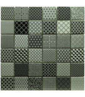 Mosaic Gaudi Cev Black 30x30cm.